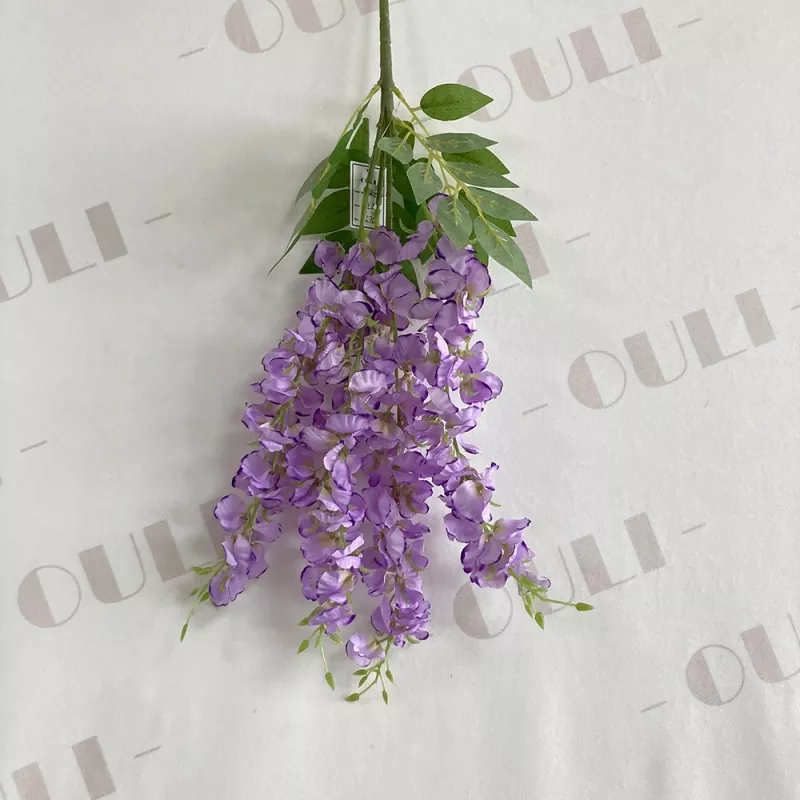 Flores de glicinia falsa
